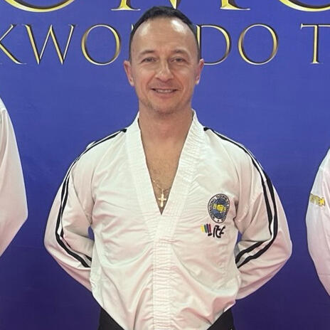 Мастер Юрий Громов (VII дан) — основатель и главный тренер школы единоборств Master Gromov Team в Бургасе и Сарафово
